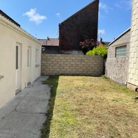 Le Vinci Apartment Calais Ngoại thất bức ảnh